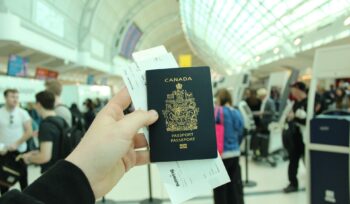 Les défis financiers des expatriés au Canada